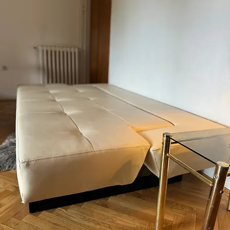 Monia Dream - & Fair * 贝尔格莱德