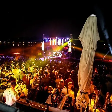 公寓 Monia Dream - & Fair *