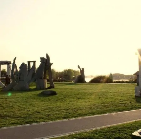 Monia Dream - & Fair * Belgrade